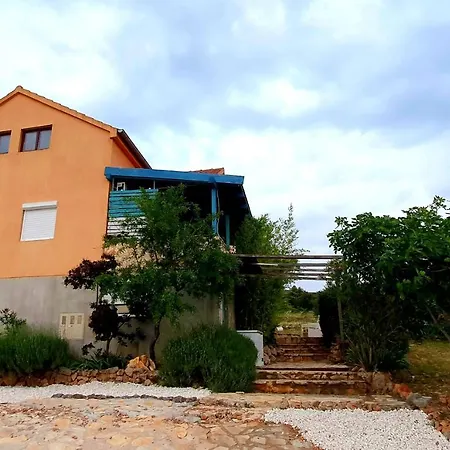 Villa Corinium *